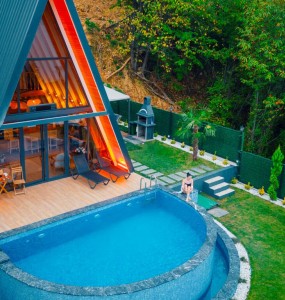 Golden Luxury Bungalow