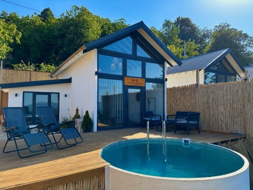 Three White Sapanca 2-1